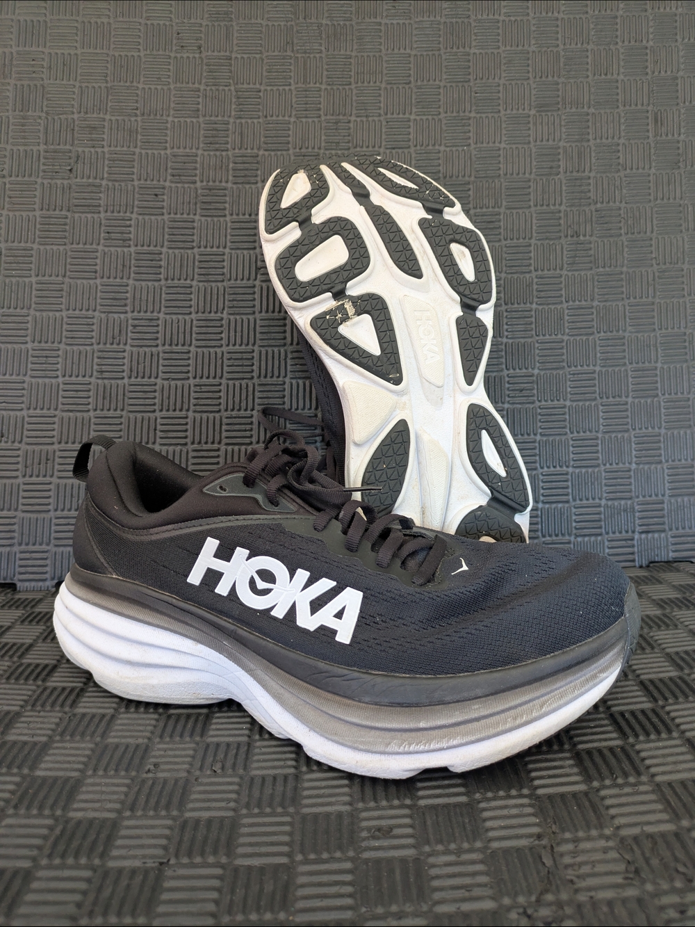 Hoka Bondi 8 Wide Women’s 10.5 D Running Shoes Black/White (BWHT) 1127954